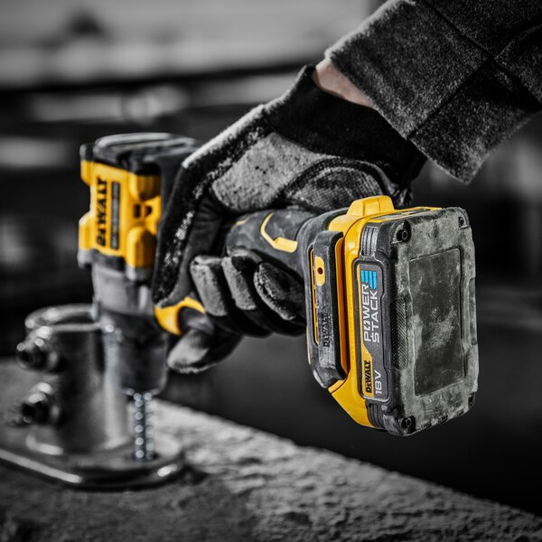Miniatyrbillede 6 af 9: DeWALT DCBP034-XJ ledningsfrit batteri og ledningsfri oplader