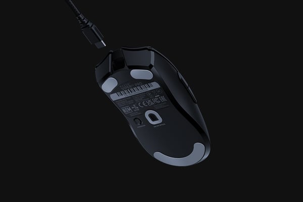 Razer Viper V2 Pro mus Spil Højre hånd RF Wireless + USB Type-C Optisk 30000 dpi