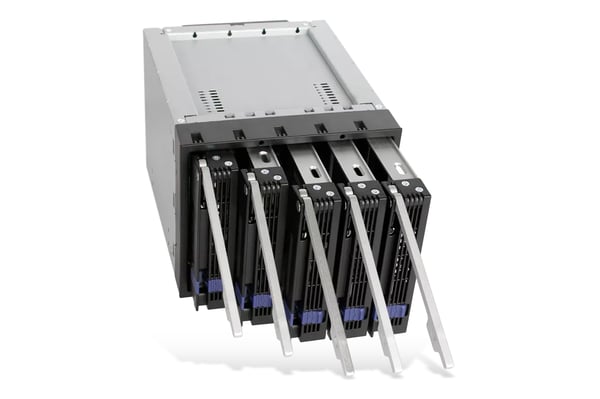Icy Dock MB155SP-B drive bay panel Sort