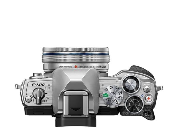 Miniatyrbillede 4 af 6: Olympus OM-D E‑M10 Mark IV + ED 14-42mm F3.5-5.6 EZ 4/3" MILC 20,3 MP Live MOS 5184 x 3888 pixel Sølv