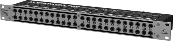 Miniatyrbild 2 av 6: Behringer PX3000 patchpaneler