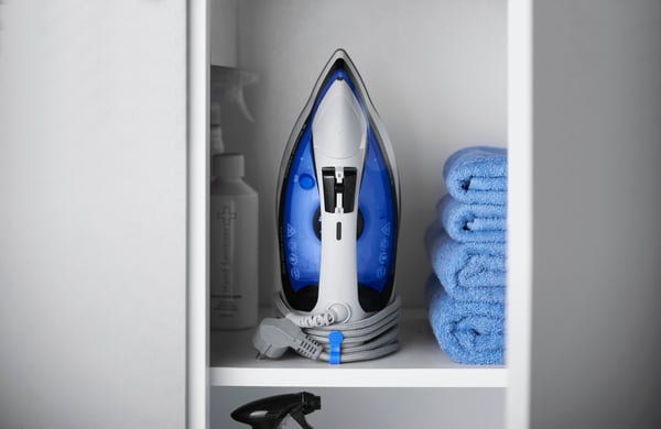 Pikkukuva 7 / 9: Russell Hobbs Wrap & Clip Höyrysilitysrauta Keraaminen pohjalevy 2400 W Musta, Sininen, Valkoinen