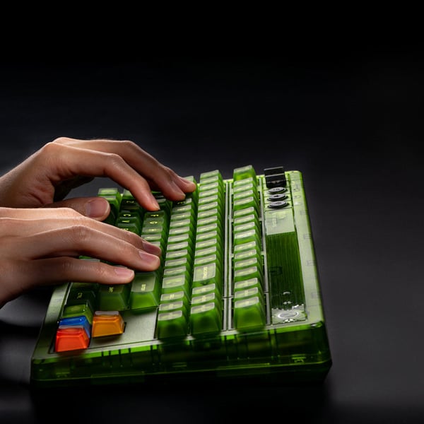 8Bitdo Mechanical Keyboard - Xbox Edition tangentbord Spela USB + RF Wireless + Bluetooth QWERTY Engelsk Grön