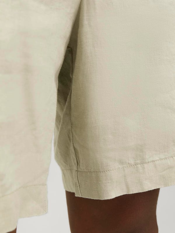 Pikkukuva 6 / 8: Jack & Jones 12253134_9563.62 shortsit