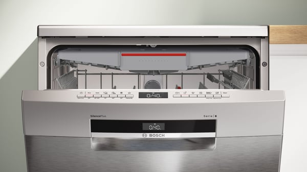 Bosch Serie 6 SMS6ECI15E opvaskemaskine Fritstående 14 kuverter