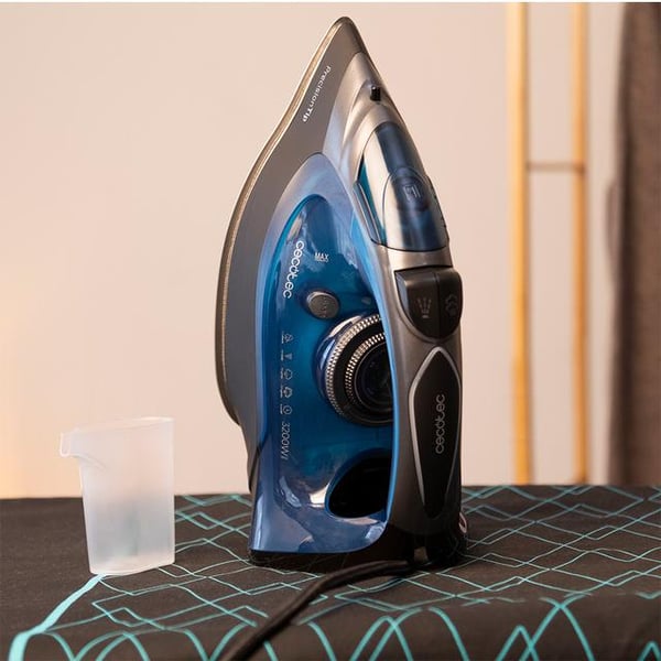 Pikkukuva 5 / 12: Cecotec IronHero 3200 Force Anodized Kuiva- & höyrysilitysrauta 3200 W Musta, Sininen, Harmaa