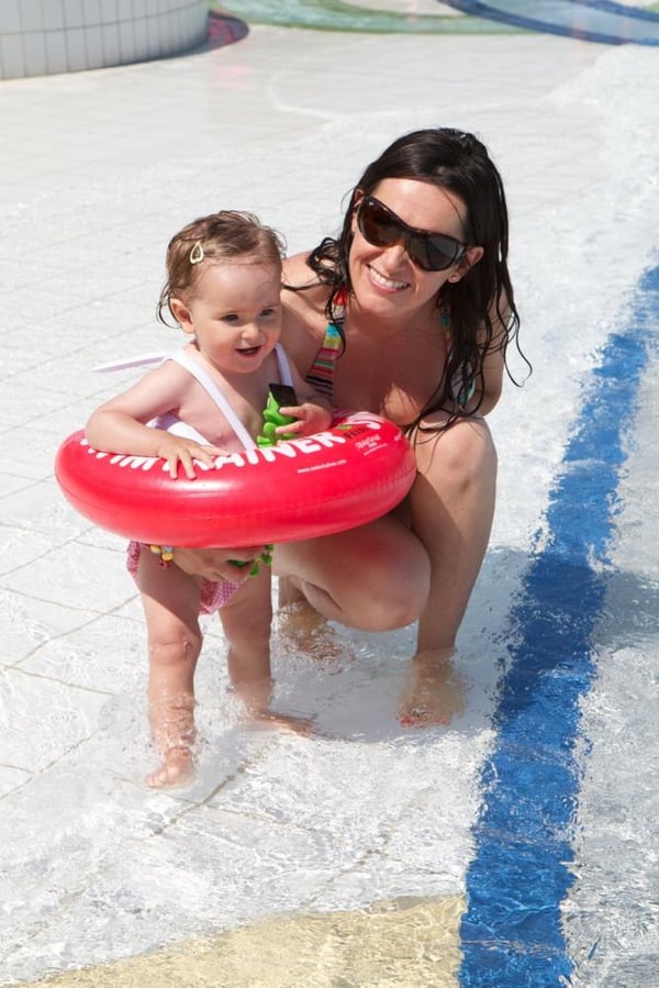 SWIMTRAINER OYUNCEYS161001-RD baby svømmeflyder Rød Svømmering