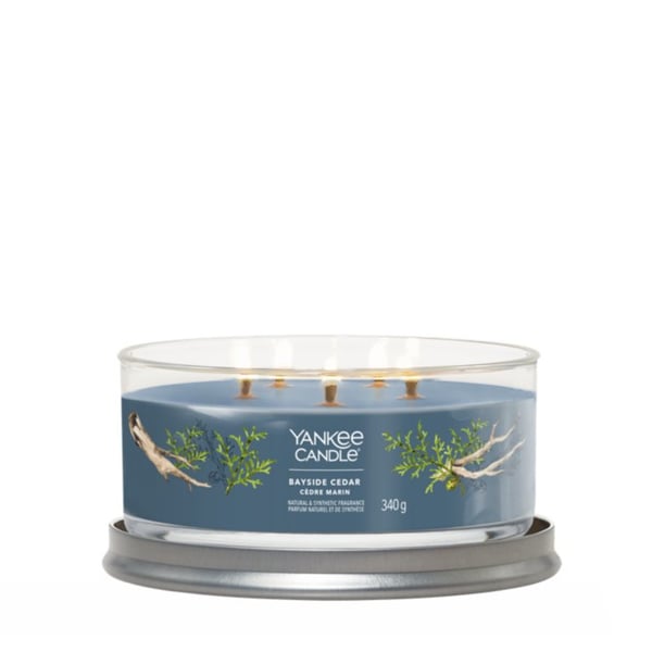 Miniatyrbillede 2 af 3: Yankee Candle Bayside Cedar vokslys Rund Ravfarvet, Grapefrugt, Mandarin Blå 1 stk