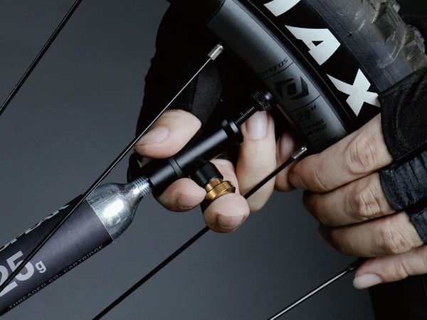 Miniatyrbillede 6 af 6: Topeak Tubi Master X Reparationssæt