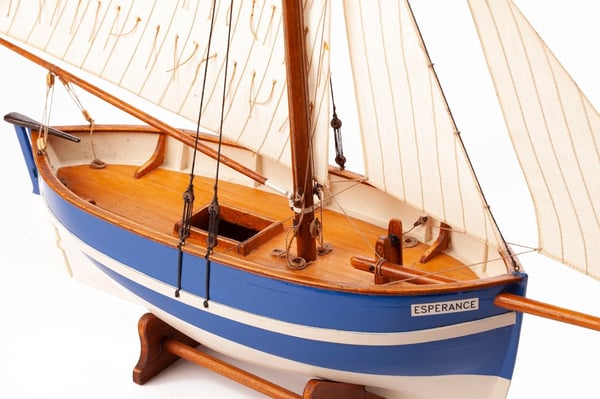 Miniatyrbillede 15 af 15: Billing Boats BB908 Esperance Sailing boat model Monteringssæt 1:30