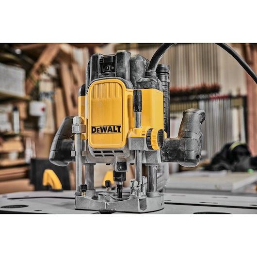 DeWALT DWE625-QS fräs och kantfräs Svart, Gul 22000 RPM