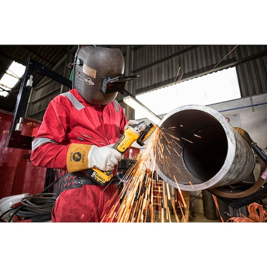 DeWALT DCK853P4-QW elektrisk skruetrækker & slagbor