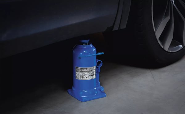 BGS technic Hydraulic Bottle Jack