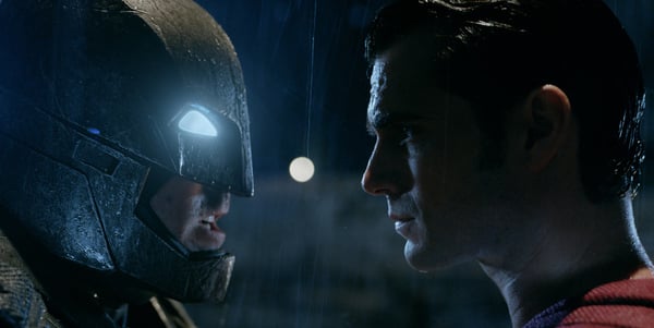 Warner Bros Batman v Superman. Dawn of Justice DVD Saksa, Italia, Ranska, Englanti