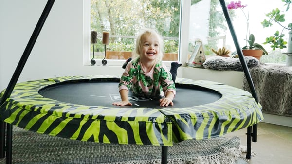 Miniatyrbillede 5 af 8: EXIT Tiggy Indendørs & udendørs Rund Fjederfri Trampolin