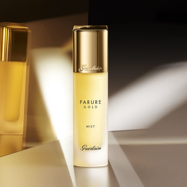 Miniatyrbild 3 av 3: Guerlain Parure Gold Mist Fixeringssprayer för makeup 30 ml