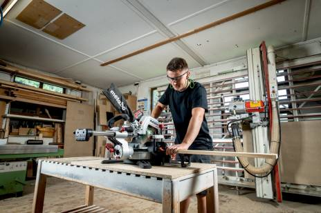 Miniatyrbillede 5 af 8: Metabo KGS 18 LTX BL 4000 rpm