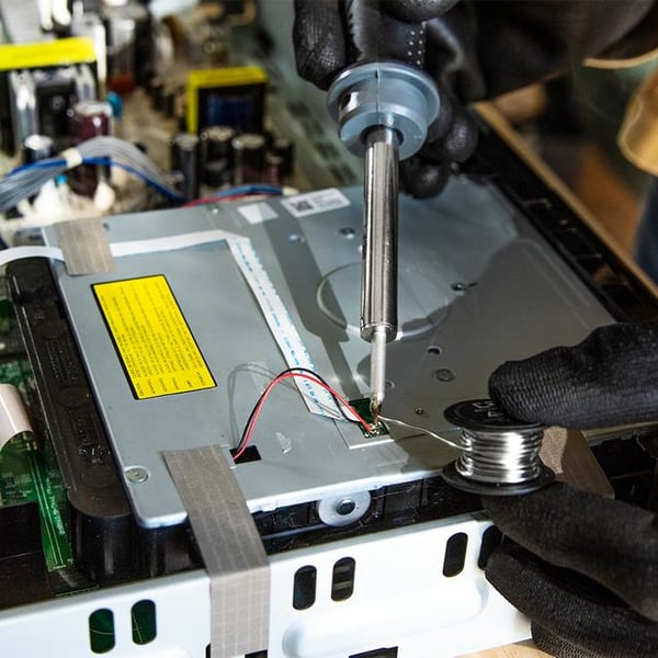 Cecotec CecoRaptor Perfect SolderStation 600 Advance AC-kolvi 400 °C Musta