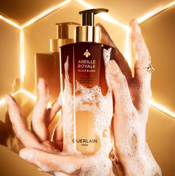 Miniatyrbild 3 av 4: Guerlain Revitalising & Fortifying Care Shampoo 290 ml Schampo För hemmabruk Kvinna