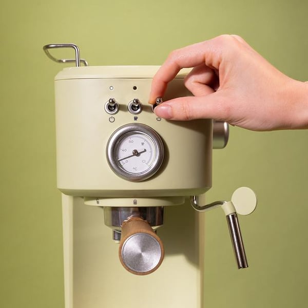Miniatyrbild 4 av 6: Cecotec Power Espresso 20 Retro Green Espressomaskin 1,25 l