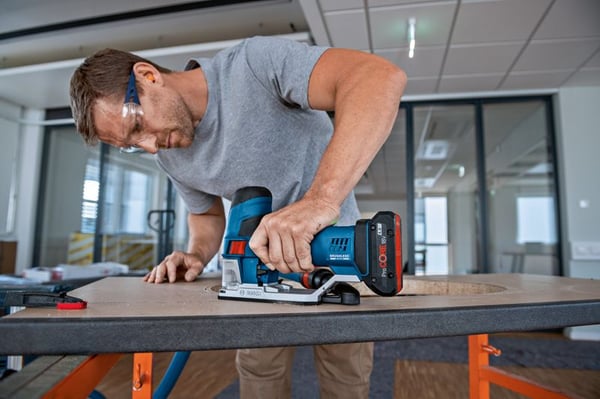 Miniatyrbillede 29 af 33: Bosch 0 615 990 N36 elværktøj kombinationssæt Batteri