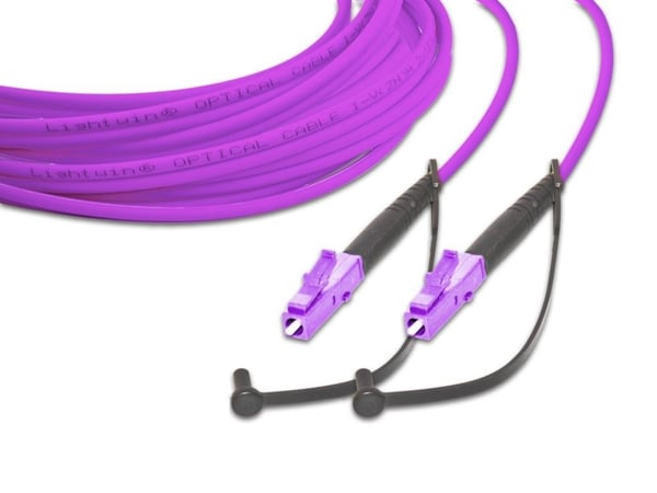 Miniatyrbild 1 av 2: Lightwin LSP-50 LC-LC 2.0 OM4 InfiniBand och fiberoptisk kabel 2 m FTTH Lila