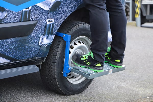 BGS technic Tyre Step