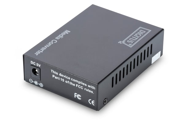 Digitus DN-82130 verkon mediamuunnin 1000 Mbit/s Musta