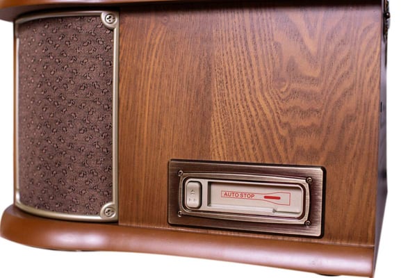 Soundmaster NR565DAB levysoitin Puu
