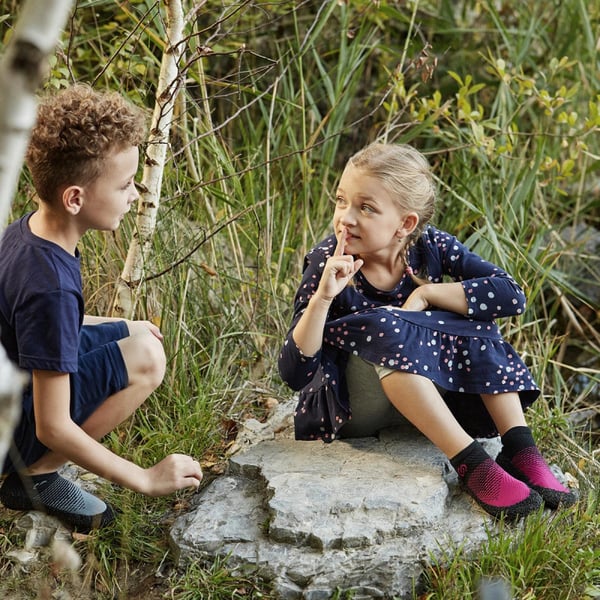 Skinners Technologies Kids line 2.0 Unisex Crew sokker Sort, Rose 1 Par
