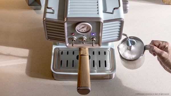 Miniatyrbild 11 av 11: Cecotec Power Espresso 20 Tradizionale Espressomaskin 1,5 l