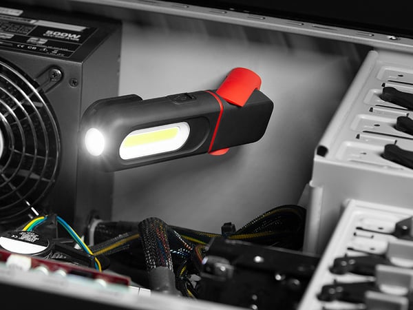 Tracer OMNI LED Musta Yleistaskulamppu