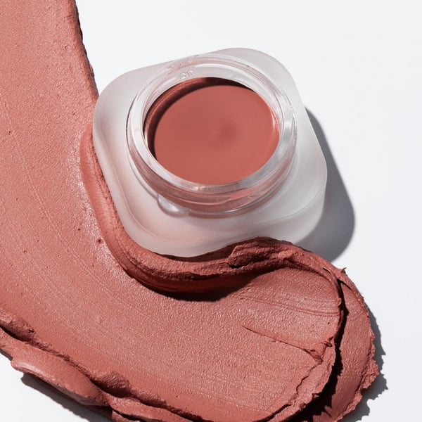 CATRICE Velvet Pudding Blurring Blush poskipuna 5 g 060 Rose Soufflé Rasva (aine)