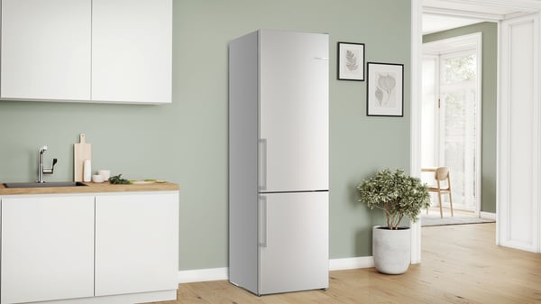 Bosch Serie 6 KGN39AIAU køle-/fryseskab Fritstående 363 L Rustfrit stål