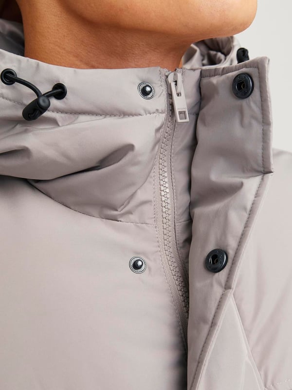 Pikkukuva 4 / 7: Jack & Jones 12256974_133.65 takki ja pusakka