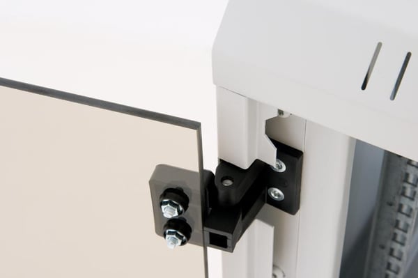 Triton RBA-12-AD6-CAX-A1 rack 12U Väggmonterad rack Vit
