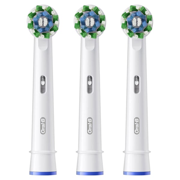 Oral-B CrossAction Cross Action 3 styck Vit
