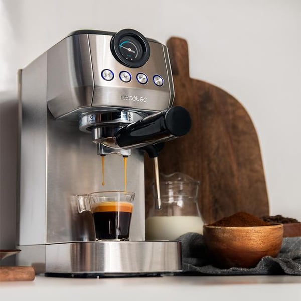 Miniatyrbild 5 av 11: Cecotec Power Espresso 20 Steel Pro Halvautomatisk Espressomaskin 1,3 l