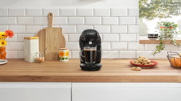 Miniatyrbillede 3 af 10: Bosch TAS112E kaffemaskine Fuld-auto Kapsel kaffemaskine 0,7 L