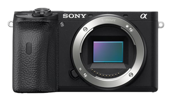 Miniatyrbild 1 av 8: Sony α Alpha 6700 + E PZ 16-50mm F3.5-5.6 OSS II MILC 24,2 MP CMOS 6000 x 4000 pixlar Svart