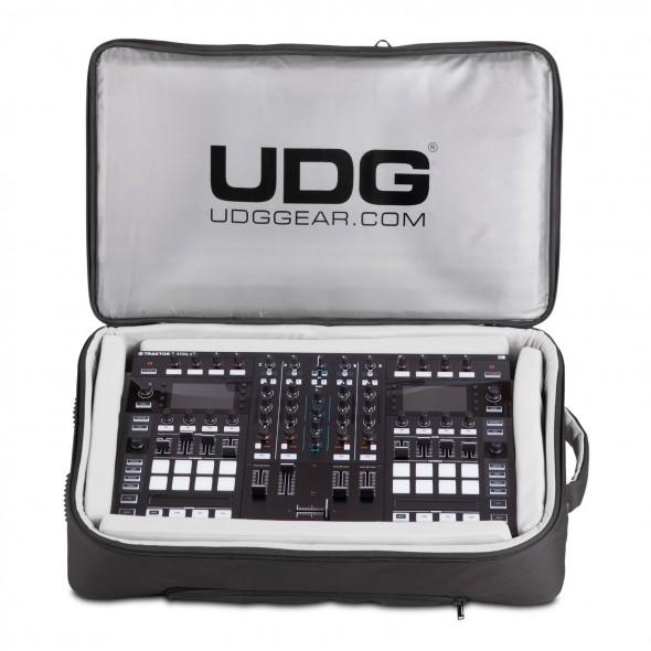 UDG GEAR U7202BL äänentoistolaitteiden suojakotelo DJ-ohjain Reppukotelo Polyesteri Musta
