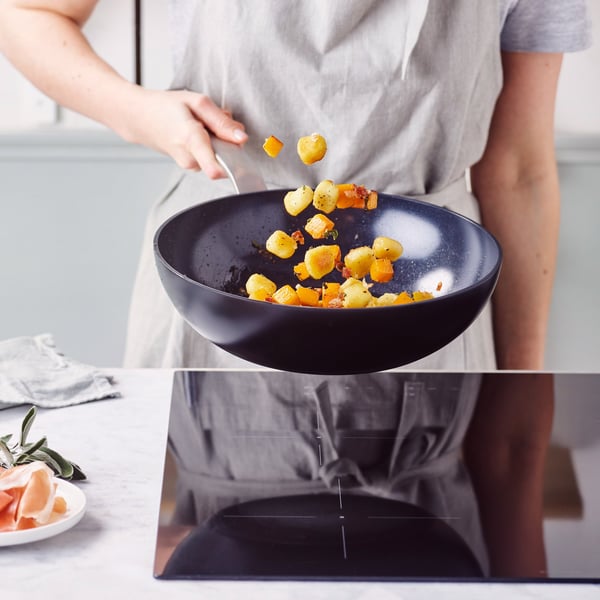 Miniatyrbillede 5 af 8: GreenPan CC006388-001 stegepande Wok/Stirfry pande Rund