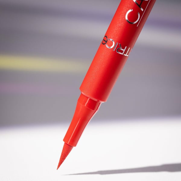 CATRICE Calligraph Artist rajaussivellin 1,1 ml Nestemäinen 080 Bloody Mary