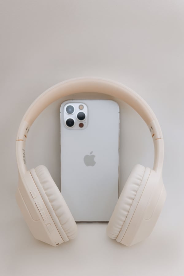 Canyon CNS-CBTHS3BE hovedtelefoner/headset Kabel & trådløs Opkald/Musik/Sport/Hverdag Bluetooth Hvid