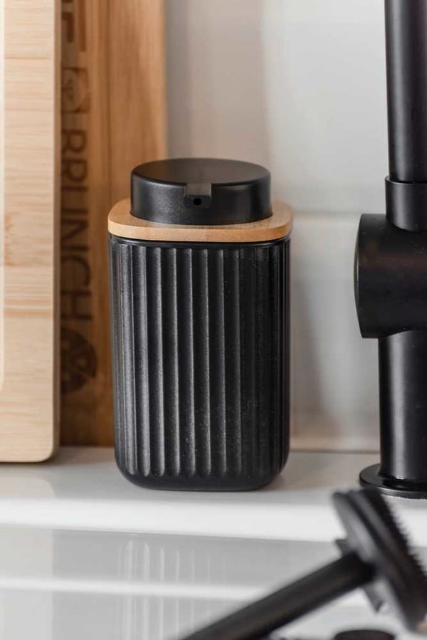 WENKO Rotello tvåldispenser 0,25 l Svart, Trä
