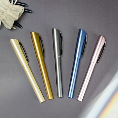 Schneider Schreibgeräte Ceod Shiny reservoarpennor Inbyggt påfyllningssystem grafit 1 styck