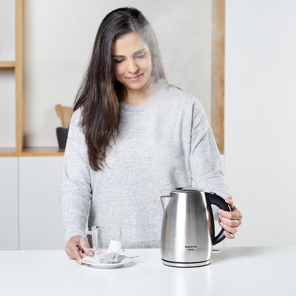 Taurus Selene elkedel 1,7 L 2200 W Rustfrit stål