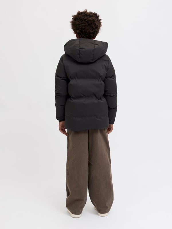 Pikkukuva 2 / 7: Jack & Jones 12282301_2161_152 takki ja pusakka