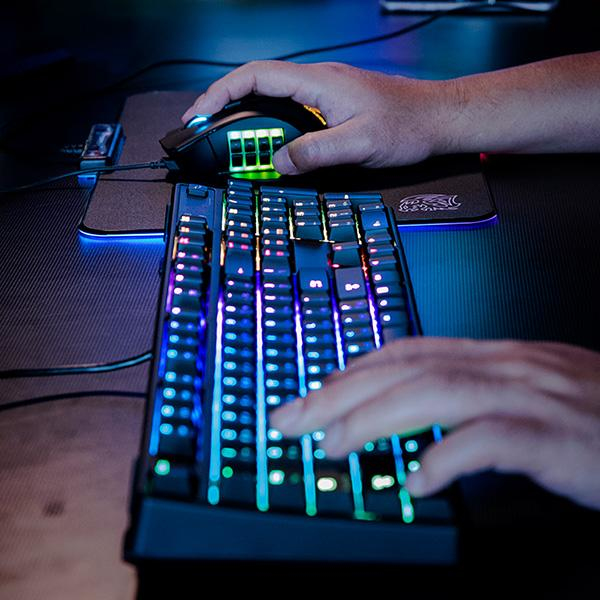 Thermaltake NEMESIS mus Spil Højre hånd USB Type-A Optisk 12000 dpi