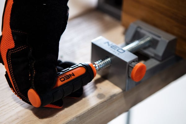 NEO tools 45-491 klämmor och tvingar